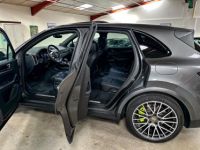 Porsche Cayenne III E-Hybrid 3.0 L V6 462 Ch 2°MAIN FR PDK - <small></small> 69.900 € <small>TTC</small> - #29