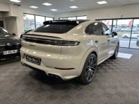 Porsche Cayenne NEW Coupé E-Hybrid 5 places 2023 Pack Sport Design craie - <small></small> 169.900 € <small>TTC</small> - #6