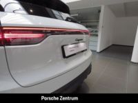 Porsche Cayenne Porsche Cayenne E-Hybride 462Ch Platinum Edition Attelage Caméra 360 Alarme Pano / 15 - <small></small> 81.400 € <small></small> - #19