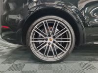Porsche Cayenne PORSCHE CAYENNE TURBO S E-HYBRID COUPE 4.0 L 680 CV – 40 000 € D’OPTIONS – PACK CARBONE - <small></small> 189.990 € <small>TTC</small> - #15
