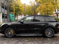 Porsche Cayenne TURBO S E-Hybride 680ch BURMESTER TÊTE HAUTE 22 Première main Porsche approved TVA récupérable - <small></small> 186.900 € <small></small> - #2