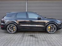 Porsche Cayenne TURBO S E-HYBRIDE PREMIERE MAIN PORSCHE APPROVED TVA RECUPERABLE - <small></small> 129.000 € <small></small> - #7