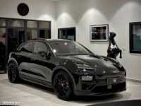 Porsche Macan NOUVEAU TURBO 639 Ch ROUE DIRECTRICE JA22 RS PACK SPORT OFFROAD DESIGNE TOIT OUVRANT CARBONE MATRIX FULL OPTIONS 11.2024 DISPO DE SUITE IMMAT FRANCE N - <small></small> 135.990 € <small>TTC</small> - #2