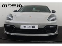 Porsche Panamera 4 E HYBRID SPORT TURISMO- NAVI - LEDER PANODAK CRAYON - <small></small> 67.495 € <small>TTC</small> - #2