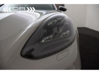 Porsche Panamera 4 HYBRID SPORT TURISMO- NAVI - LEDER PANODAK CRAYON - <small></small> 67.495 € <small>TTC</small> - #48