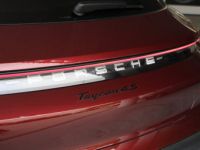 Porsche Taycan 4S Cross Turismo - <small>A partir de </small>1.390 EUR <small>/ mois</small> - #6