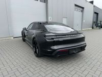 Porsche Taycan 93.4 kWh Turbo S -- PACK CARBON TOIT PANO - <small></small> 79.990 € <small>TTC</small> - #4