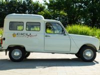 Renault 4L FOURGONNETTE R - <small></small> 35.000 € <small></small> - #38