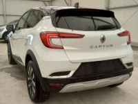 Renault Captur 1.0 tce 90cv bvm6 techno - <small></small> 22.300 € <small></small> - #2