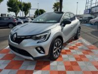 Renault Captur Mild hybrid 140 EDC TECHNO GPS 9.3 Caméra 360° Induction Barres - <small></small> 25.450 € <small>TTC</small> - #2