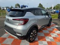 Renault Captur Mild hybrid 140 EDC TECHNO GPS 9.3 Caméra 360° Induction Barres - <small></small> 25.450 € <small>TTC</small> - #6