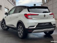 Renault Captur mild hybrid 160ch EDC Techno - <small></small> 20.990 € <small>TTC</small> - #4