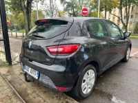 Renault Clio 0.9 TCE 90 ENERGY ZEN ECO2 - <small></small> 7.495 € <small>TTC</small> - #17