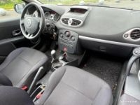 Renault Clio 1.2 75CH - <small></small> 5.290 € <small>TTC</small> - #17