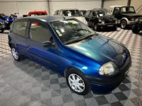 Renault Clio 1.2 essence - 3 portes - 2 clés - CT OK - <small></small> 3.490 € <small>TTC</small> - #2