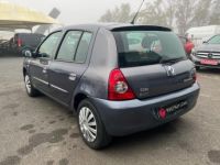 Renault Clio 1.2i - 75 2 II Campus com 2010 BVM TBE CLIM 5P GTIE 12 MOIS - <small></small> 3.750 € <small>TTC</small> - #5