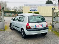 Renault Clio 1.4 Privilège Luxe Garantie 6 mois Distribution neuve - <small></small> 4.990 € <small>TTC</small> - #2