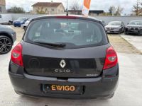 Renault Clio 1.6 110 DYNAMIQUE BVA - <small></small> 6.489 € <small>TTC</small> - #6