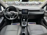 Renault Clio 1.6 E-Tech Hybride - 140 Bva Business Clim + Radar AR - <small></small> 18.990 € <small>TTC</small> - #16