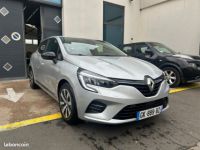 Renault Clio 1.6 E-Tech Hybride 145ch Evolution Garantie 12 mois Historique d'entretien Caméra de recul Apple CarPlay 1ère main - <small></small> 16.990 € <small>TTC</small> - #1