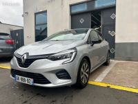 Renault Clio 1.6 E-Tech Hybride 145ch Evolution Garantie 12 mois Historique d'entretien Caméra de recul Apple CarPlay 1ère main - <small></small> 16.990 € <small>TTC</small> - #2