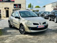 Renault Clio 1.6 Luxe privilège Boîte auto Garantie 6 mois - <small></small> 6.490 € <small>TTC</small> - #1