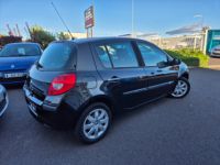 Renault Clio 1l2 75ch Essence 5 Portes - <small></small> 4.990 € <small>TTC</small> - #2