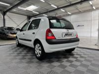 Renault Clio 2 II 1.4i 16S 98 CH PRIVILEGE PACK CLIM - GARANTIE 3 MOIS - <small></small> 4.990 € <small>TTC</small> - #5