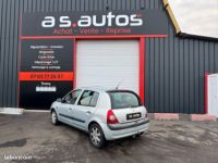 Renault Clio 2 Phase 1.4 I 98 CV 16 V BOITE AUTOMATQIUE attelage remorque payement 4x sans frais jusqu’à 2300 - <small></small> 4.290 € <small>TTC</small> - #3