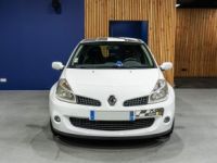 Renault Clio 2.0i 16V - 200 III BERLINE Sport F1 Team PHASE 1 - <small></small> 19.900 € <small>TTC</small> - #1