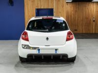 Renault Clio 2.0i 16V - 200 III BERLINE Sport F1 Team PHASE 1 - <small></small> 19.900 € <small>TTC</small> - #5