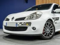 Renault Clio 2.0i 16V - 200 III BERLINE Sport F1 Team PHASE 1 - <small></small> 19.900 € <small>TTC</small> - #11