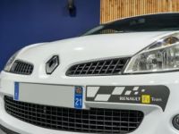 Renault Clio 2.0i 16V - 200 III BERLINE Sport F1 Team PHASE 1 - <small></small> 19.900 € <small>TTC</small> - #12