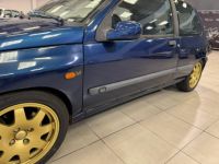 Renault Clio 2.0i Williams - <small></small> 24.990 € <small>TTC</small> - #23