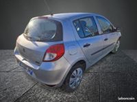 Renault Clio 3 Essence 1.2i 75cv 42854 Km 1ère Main - <small></small> 7.490 € <small>TTC</small> - #4