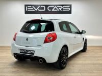 Renault Clio 3 RS CUP 2.0 203 ch Recaro / GPS TOMTOM / Jantes CUP - <small></small> 19.990 € <small>TTC</small> - #2