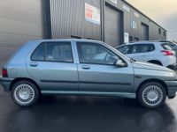 Renault Clio Baccara 80cv - <small></small> 8.990 € <small>TTC</small> - #6