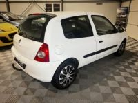 Renault Clio Campus Essence / GPL - 1ère main - <small></small> 4.490 € <small>TTC</small> - #4