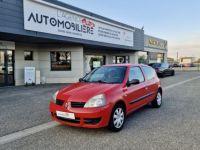 Renault Clio CAMPUS Phase 2 1.2 i 16V 75cv - <small></small> 2.900 € <small>TTC</small> - #1