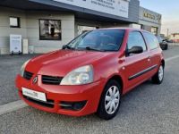 Renault Clio CAMPUS Phase 2 1.2 i 16V 75cv - <small></small> 2.900 € <small>TTC</small> - #2