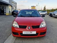 Renault Clio CAMPUS Phase 2 1.2 i 16V 75cv - <small></small> 2.900 € <small>TTC</small> - #9