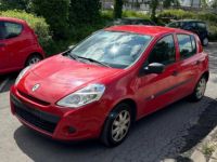 Renault Clio Clio III 1.2 16V 75 Alizé (5 CV) 2012 - <small></small> 3.800 € <small>TTC</small> - #1