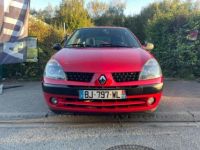 Renault Clio II 1.2 16V 1149cm3 75cv  - <small></small> 3.300 € <small>TTC</small> - #2