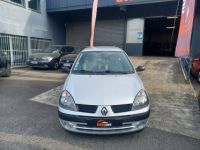 Renault Clio II 1.2 i 75CV CAMPUS 5P - FAIBLE KILOMETRAGE CLIM - <small></small> 6.990 € <small>TTC</small> - #2