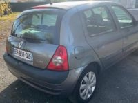 Renault Clio II 1.5 DCI 65CH EXPRESSION 5P - <small></small> 5.100 € <small>TTC</small> - #8