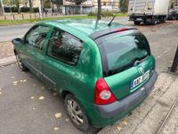 Renault Clio II (2) 1.2 16S EXPRESSION QUICKSHIFT 3P - <small></small> 3.995 € <small>TTC</small> - #6