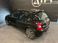 Renault Clio II 2.0 16V 182CH SPORT 3P - <small></small> 11.490 € <small>TTC</small> - #3