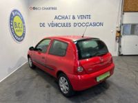 Renault Clio II CAMPUS 1.2 16V 75CH AUTHENTIQUE ECO² 3P - <small></small> 6.990 € <small>TTC</small> - #4