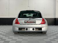 Renault Clio II V6 24S 230 RS - N. 1058 - 16200 Km - COLLECTOR - <small></small> 60.000 € <small></small> - #14