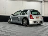 Renault Clio II V6 24S 230 RS - N. 1058 - 16200 Km - COLLECTOR - <small></small> 60.000 € <small></small> - #13